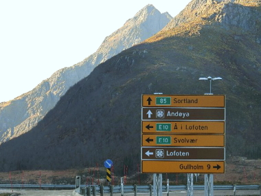 スヴァルバへの分岐点