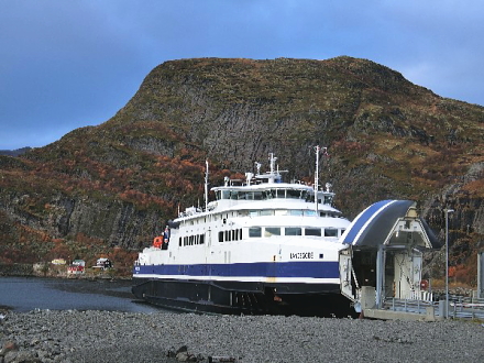 本土ボードーへのフェリー