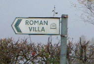 ローマ人の遺跡を示す小さな道標があった