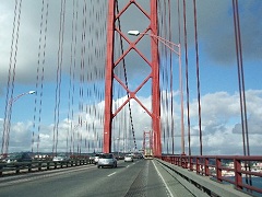 4��25�����𑖂�